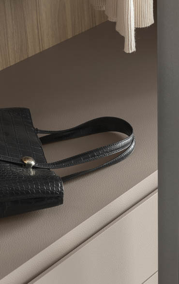 https://yulmoxervina.shop/wp-content/uploads/2022/06/PIANCA_Murano_02_small_v.jpg
